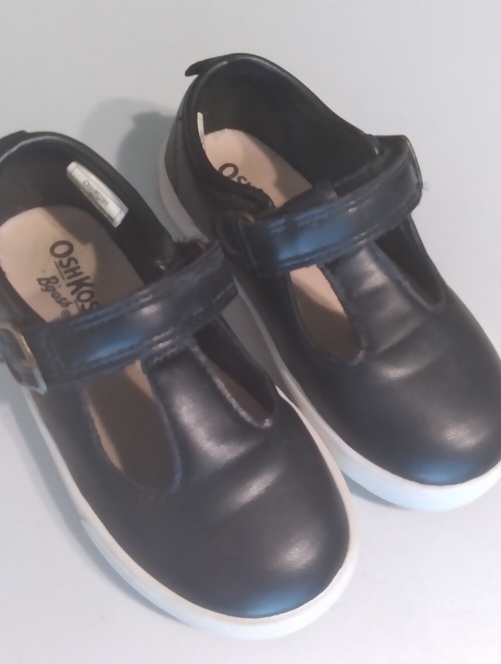 OshKosh B'gosh Gracie Black Mary Jane Sneakers with White Soles Toddler 8M